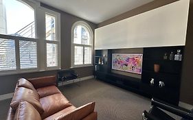 New Luxury Cbd Apartments
